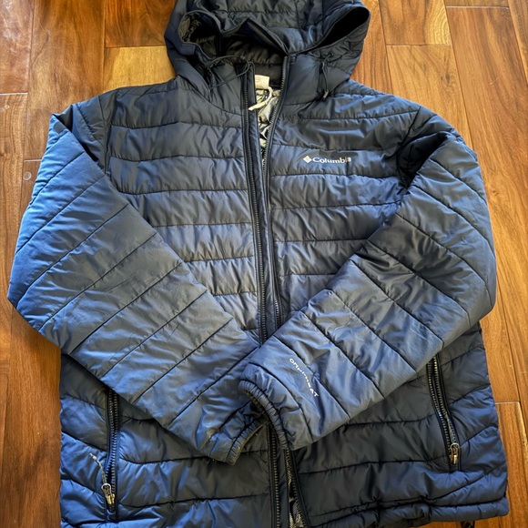 Columbia Winter Jacket - Picture 2 of 5